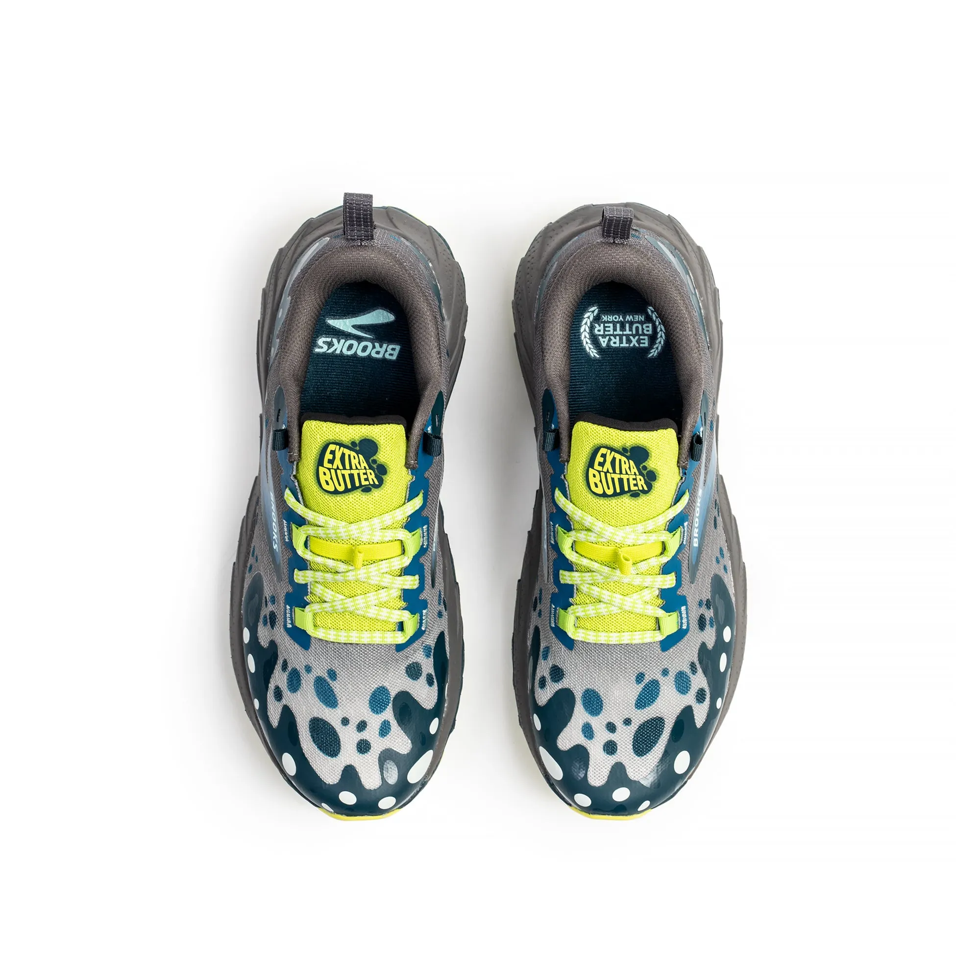 Extra Butter x Brooks Mens Cascadia 18 Shoes