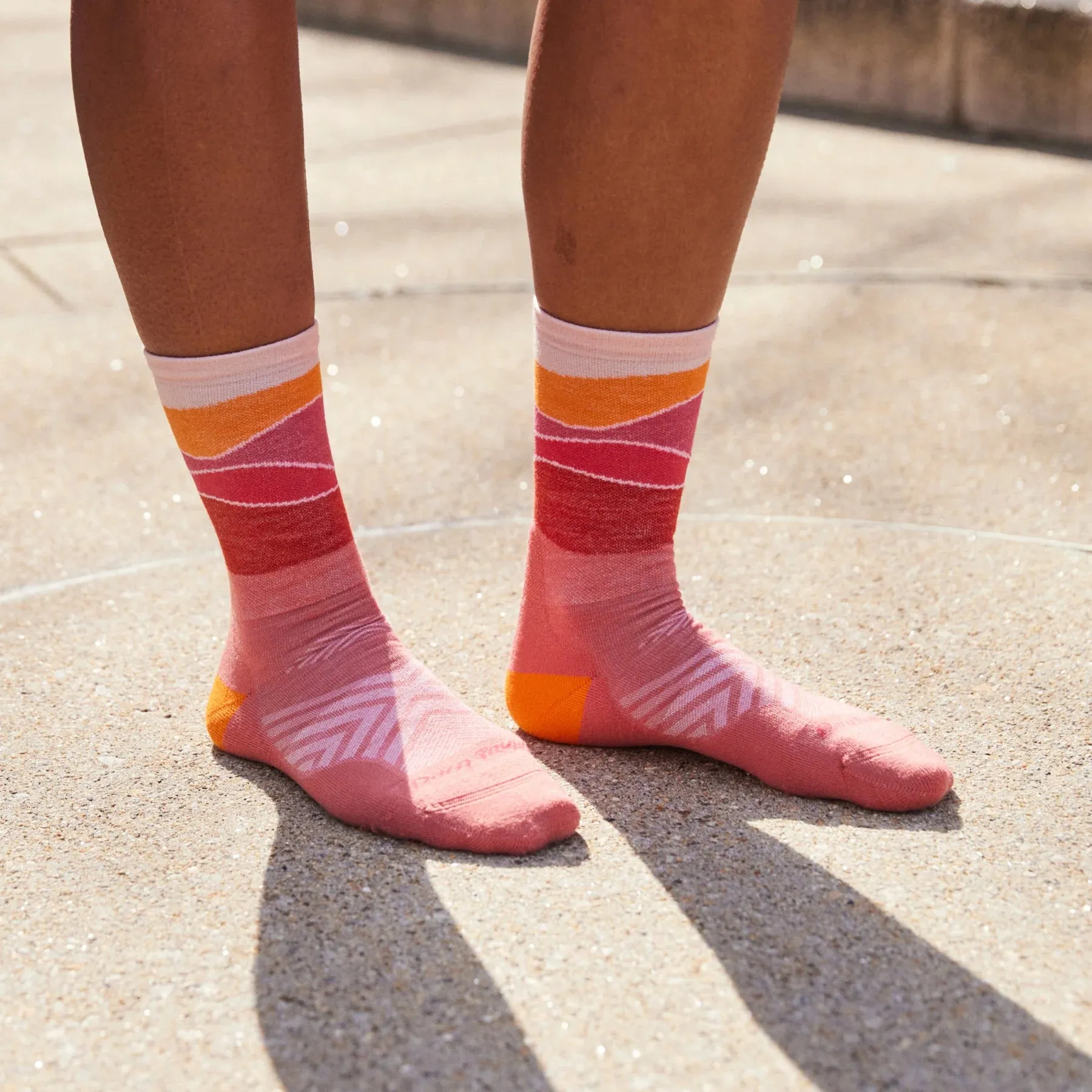 Horizon Micro Crew Ultra-Lightweight Running Sock w/ Cushion (Women’s) – D1064W